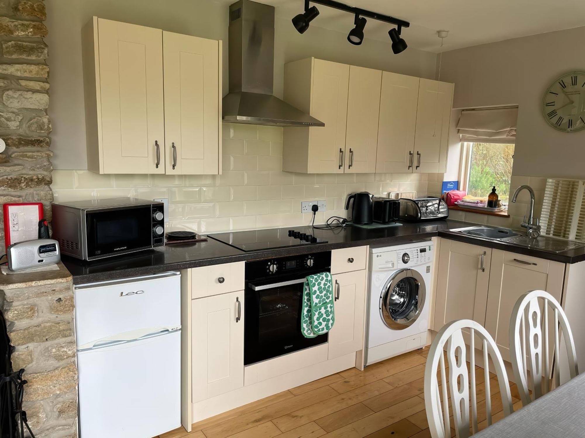Whispering Pines Cottage Swyre 외부 사진